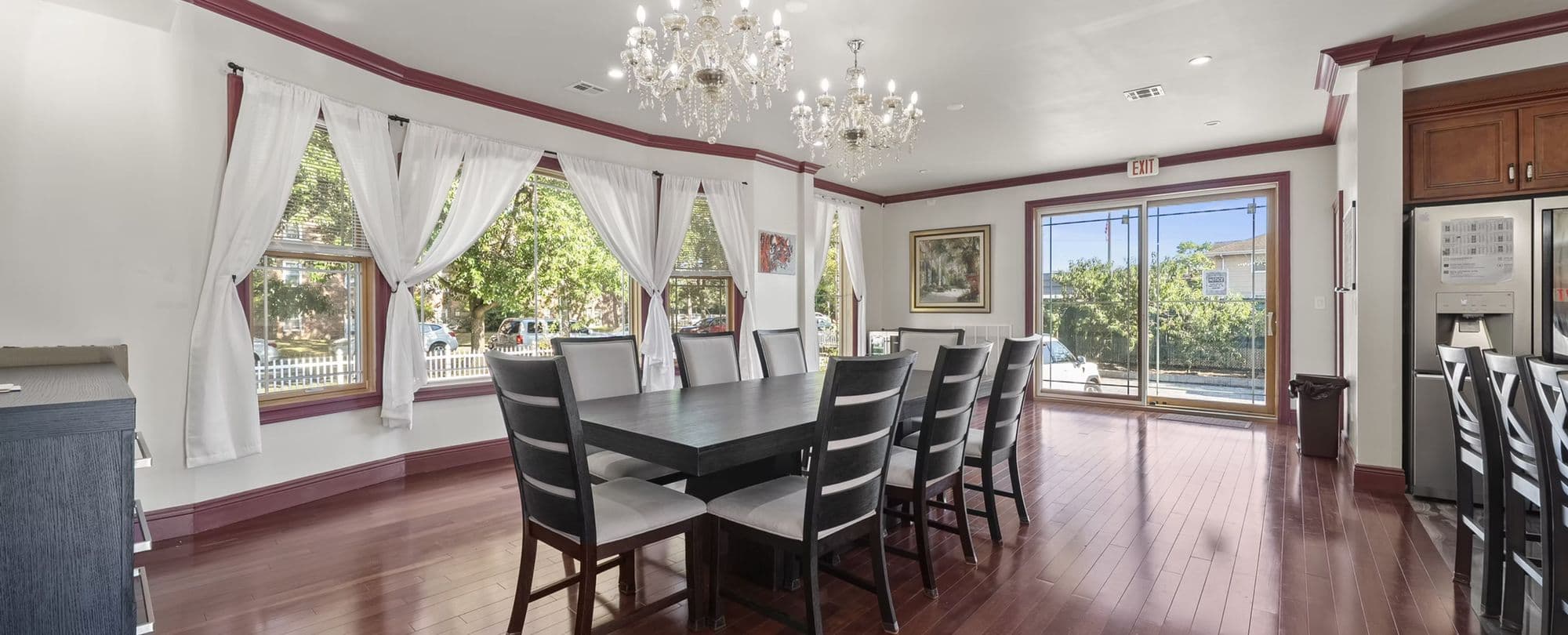 Freeport Sober House — Dining Room | Long Island Sober Living | Integrity Sober Homes Family-style dining room at Integrity Sober Homes men's sober living house on N Long Beach Road in Freeport, Long Island